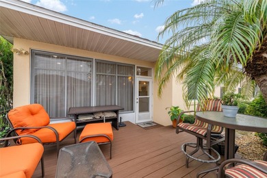 Beautifully maintained 3/2 Camden in the Village of Hemingway on Glenview Championship Golf and Country Club in Florida - for sale on GolfHomes.com, golf home, golf lot