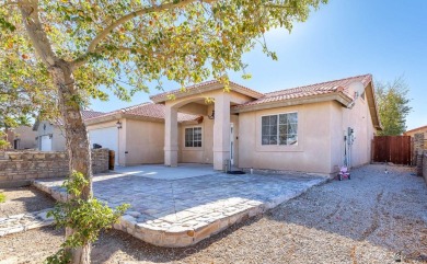 Dreaming of desert living? This 3 bedroom 2 bathroom solar on Las Barrancas Golf Course in Arizona - for sale on GolfHomes.com, golf home, golf lot