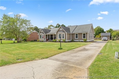 Pristine home in the desirable Cypress Lakes golf community! on Cypress Lakes Golf Course in North Carolina - for sale on GolfHomes.com, golf home, golf lot