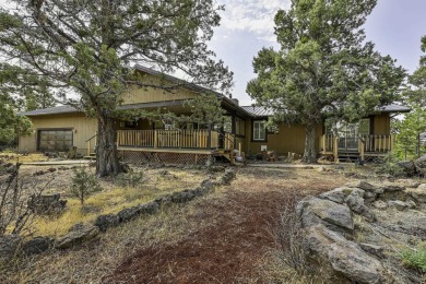 Welcome to this warm and inviting 3-bedroom, 2-bathroom home on Lake Shastina Golf Course in California - for sale on GolfHomes.com, golf home, golf lot