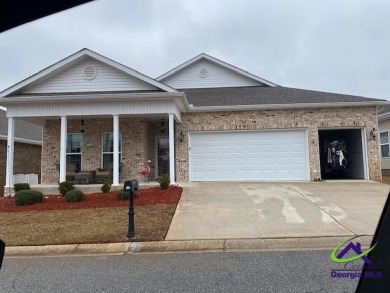 Lovely home on the golf course and pond in a 55+ Community in on Houston Springs Resort and Golf Course in Georgia - for sale on GolfHomes.com, golf home, golf lot