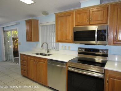 **Seller motivated***High & Dry.....Well maintained Jacobsen on Brookridge Country Club in Florida - for sale on GolfHomes.com, golf home, golf lot