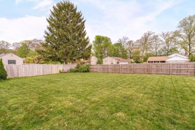 This BEAUTIFULLY UPDATED RANCH home in Golfview Woods sits on an on Raymond Memorial Golf Course in Ohio - for sale on GolfHomes.com, golf home, golf lot