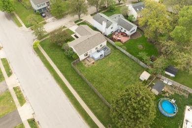 This BEAUTIFULLY UPDATED RANCH home in Golfview Woods sits on an on Raymond Memorial Golf Course in Ohio - for sale on GolfHomes.com, golf home, golf lot