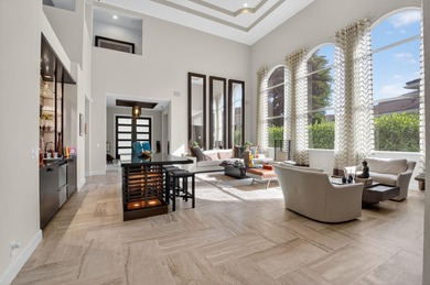 This is the home you've been waiting for in WOODFIELD COUNTRY on Woodfield Country Club in Florida - for sale on GolfHomes.com, golf home, golf lot