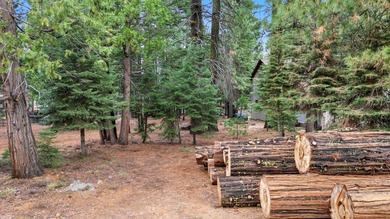 Nearly level, well maintained lot is located in the sought-after on Lake Almanor West Golf Course in California - for sale on GolfHomes.com, golf home, golf lot