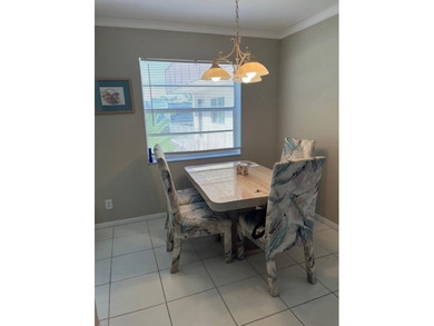 VIEW ** VIEW  ** VIEW  ** BEAUTIFULLY SITUATED TRUE END UNIT on Kings Point Golf -Flanders Way in Florida - for sale on GolfHomes.com, golf home, golf lot