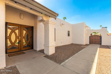 MODERN amenities & exceptional energy efficiency accentuate this on Cottonwood Country Club in Arizona - for sale on GolfHomes.com, golf home, golf lot