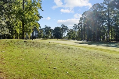Welcome to this charming first-floor condo! Inside, you'll find on Honey Bee Golf Club in Virginia - for sale on GolfHomes.com, golf home, golf lot