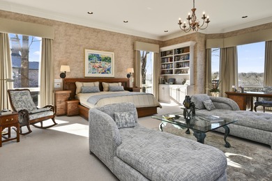 PREMIER HIGHLAND SPRINGS ESTATE Set on one of the most on Highland Springs Country Club in Missouri - for sale on GolfHomes.com, golf home, golf lot