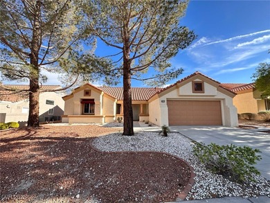 Premier 55+ age qualified Sun City Summerlin Golf Community! on Highland Falls Golf Club in Nevada - for sale on GolfHomes.com, golf home, golf lot