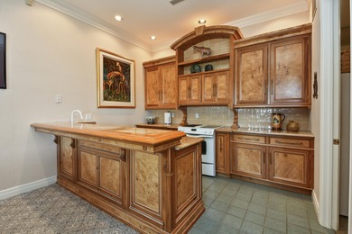 PREMIER HIGHLAND SPRINGS ESTATE Set on one of the most on Highland Springs Country Club in Missouri - for sale on GolfHomes.com, golf home, golf lot