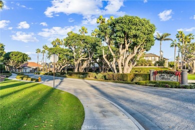 Welcome to Your Coastal Oasis in Sea Cliff on the Greens!

 on SeaCliff Country Club in California - for sale on GolfHomes.com, golf home, golf lot