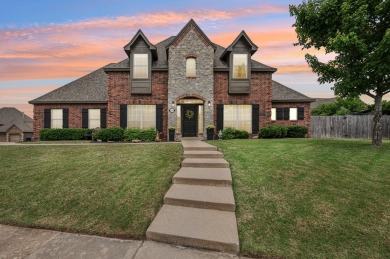 Stylish & Spacious Updated 4-Bedroom 3-Bath Home located on a on Battle Creek Golf Course in Oklahoma - for sale on GolfHomes.com, golf home, golf lot