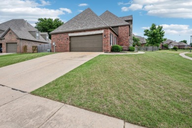Stylish & Spacious Updated 4-Bedroom 3-Bath Home located on a on Battle Creek Golf Course in Oklahoma - for sale on GolfHomes.com, golf home, golf lot