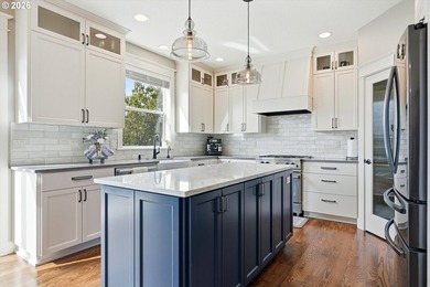 Incredibly well-kept home in Newberg's popular golf course on Chehalem Glenn Golf Course in Oregon - for sale on GolfHomes.com, golf home, golf lot