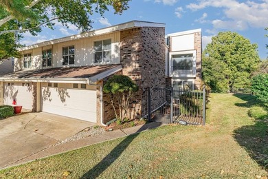 Charming Townhome in the Heart of Country Place-Discover the on The Country Place in Texas - for sale on GolfHomes.com, golf home, golf lot