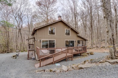 Bring your golf clubs to this  beautiful 4 bedroom 2 bathroom on Paupack Hills Golf and Country Club in Pennsylvania - for sale on GolfHomes.com, golf home, golf lot