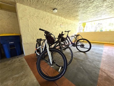 BEST PRICE on 3 bedroom 1820 SQ.FT in this Sought after Florida on Countryside Country Club in Florida - for sale on GolfHomes.com, golf home, golf lot