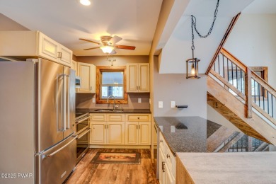 Bring your golf clubs to this  beautiful 4 bedroom 2 bathroom on Paupack Hills Golf and Country Club in Pennsylvania - for sale on GolfHomes.com, golf home, golf lot