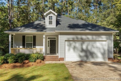 Adorable home located in the gated and golf community located in on Carolina Trace Country Club in North Carolina - for sale on GolfHomes.com, golf home, golf lot