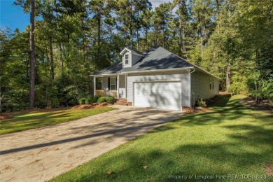 Adorable home located in the gated and golf community located in on Carolina Trace Country Club in North Carolina - for sale on GolfHomes.com, golf home, golf lot