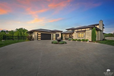 Welcome to this exceptional 5-bedroom, 5-bathroom executive home on Colbert Hills Golf Course in Kansas - for sale on GolfHomes.com, golf home, golf lot