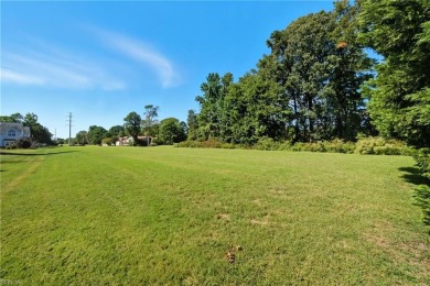 Beautifully updated first-floor condo in sought after Greenbrier on Greenbrier Country Club in Virginia - for sale on GolfHomes.com, golf home, golf lot