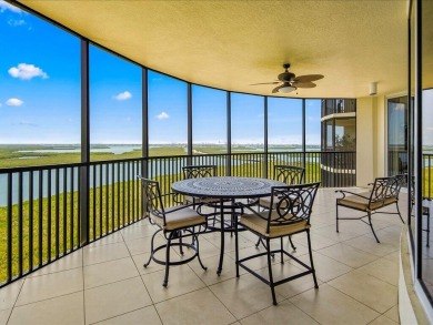 THIS LUXURIOUS CONDOMINIUM ON THE 18TH FLOOR OFFERS STUNNING on Hammock Bay in Florida - for sale on GolfHomes.com, golf home, golf lot
