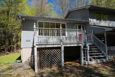 Contemporary Home Near North Beach in The Hideout!Located just a on The Hideout Golf in Pennsylvania - for sale on GolfHomes.com, golf home, golf lot