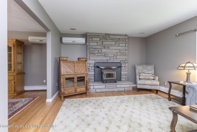 What a Wonderful Split Level featuring over  2,060 Square feet on Wiltwyck Golf Club in New York - for sale on GolfHomes.com, golf home, golf lot