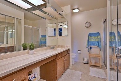 Beautiful, move in condition condominium in popular Rob Roy on Rob Roy Golf Club in Illinois - for sale on GolfHomes.com, golf home, golf lot