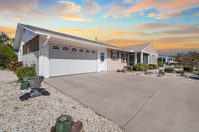 *ONE OR MORE PHOTOS IS VIRTUALLY STAGED* Welcome to this well on North Lakes Golf Course in Florida - for sale on GolfHomes.com, golf home, golf lot