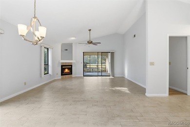 Located in the desirable Sugarmill Woods community, this on Sugarmill Woods Golf and Country Club in Florida - for sale on GolfHomes.com, golf home, golf lot