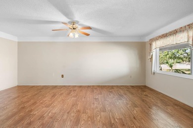 *ONE OR MORE PHOTOS IS VIRTUALLY STAGED* Welcome to this well on North Lakes Golf Course in Florida - for sale on GolfHomes.com, golf home, golf lot