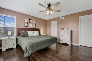 This beautifully updated 3-bedroom end-unit townhome in on Broken Arrow Golf Club in Illinois - for sale on GolfHomes.com, golf home, golf lot