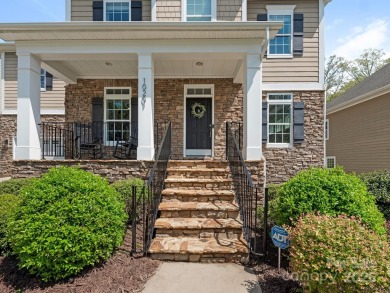 Impeccable 4BR, 2.5BA home in the Palisades. W/ timeless curb on The Palisades Country Club in North Carolina - for sale on GolfHomes.com, golf home, golf lot