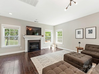 Impeccable 4BR, 2.5BA home in the Palisades. W/ timeless curb on The Palisades Country Club in North Carolina - for sale on GolfHomes.com, golf home, golf lot