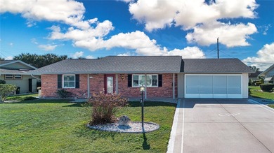 Such a cream puff!  Spotless 2 bedroom/ 2 bath single family on North Lakes Golf Course in Florida - for sale on GolfHomes.com, golf home, golf lot