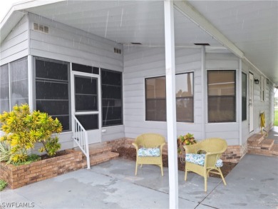 PRICE JUST REDUCED $15,000 - THIS OPEN CONCEPT FLOOR PLAN 1989 on Six Lakes Country Club in Florida - for sale on GolfHomes.com, golf home, golf lot