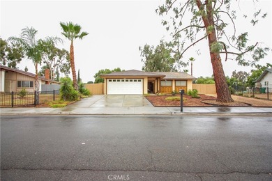 Fantastic starter with 4 bedrooms and 2 baths. Huge lot with RV on Cottonwood Golf Center in California - for sale on GolfHomes.com, golf home, golf lot