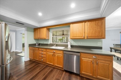 Welcome to your backyard paradise! Perfect for family evenings on Bent Tree Country Club in Florida - for sale on GolfHomes.com, golf home, golf lot