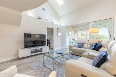 Beautifully updated end-unit 2/2 condo perfectly situated along on Spruce Creek Golf Club in Florida - for sale on GolfHomes.com, golf home, golf lot