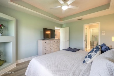 Beautifully updated end-unit 2/2 condo perfectly situated along on Spruce Creek Golf Club in Florida - for sale on GolfHomes.com, golf home, golf lot