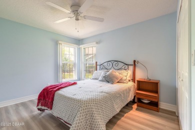Beautifully updated end-unit 2/2 condo perfectly situated along on Spruce Creek Golf Club in Florida - for sale on GolfHomes.com, golf home, golf lot