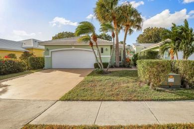 Wonderful opportunity to own a beautiful 3 bedroom, 2 bath villa on The Wanderers Club in Florida - for sale on GolfHomes.com, golf home, golf lot