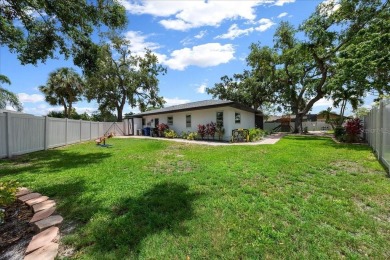 Welcome to your backyard paradise! Perfect for family evenings on Bent Tree Country Club in Florida - for sale on GolfHomes.com, golf home, golf lot