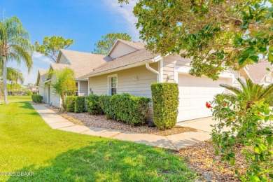Beautifully updated end-unit 2/2 condo perfectly situated along on Spruce Creek Golf Club in Florida - for sale on GolfHomes.com, golf home, golf lot