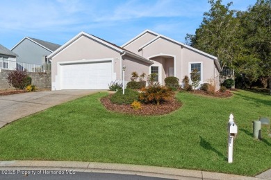 UPDATED, delightful 2 bedroom, PLUS a flex room, 2 bath, 1400+/- on Twisted Oaks Golf Club in Florida - for sale on GolfHomes.com, golf home, golf lot