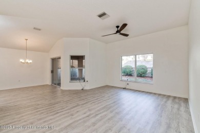 UPDATED, delightful 2 bedroom, PLUS a flex room, 2 bath, 1400+/- on Twisted Oaks Golf Club in Florida - for sale on GolfHomes.com, golf home, golf lot